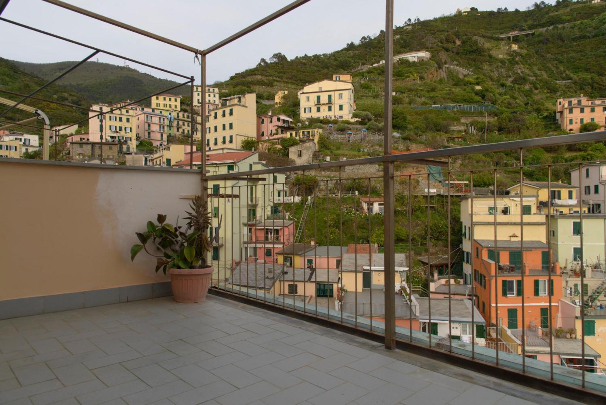 Nonnakatia Hotel Riomaggiore Exterior photo